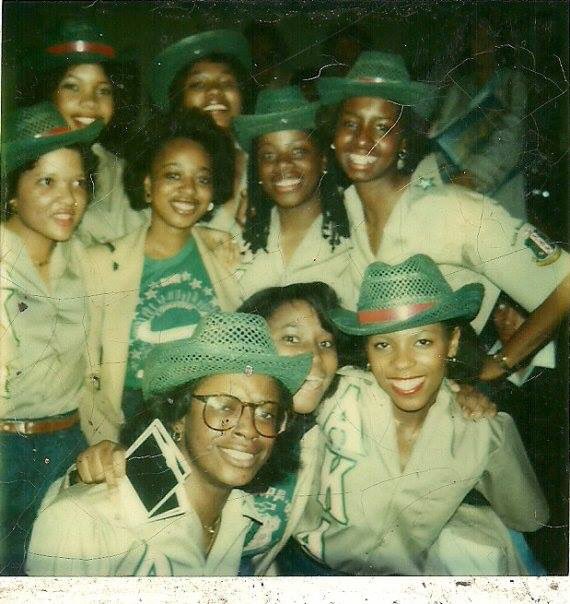 kimmiemacknight's tweet image. Alpha Pi ‘79 #SweetAlphaPi #ItsASeriousMatter #TBT