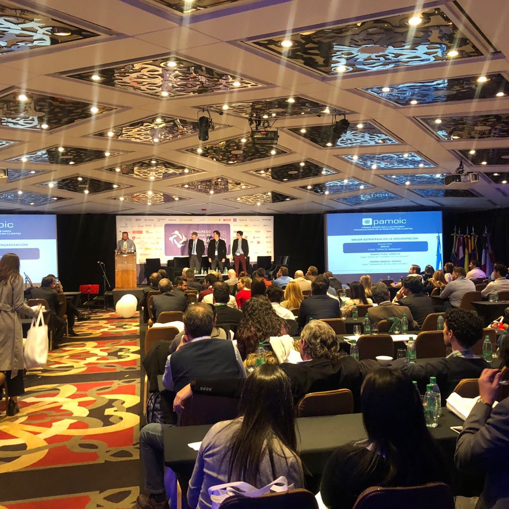 BPrO_org's tweet photo. .@anakarinaqa Presidente Ejecutiva de #ACDECC , Maritza Garzón, Presidente de la JD de #ACDECC en compañía de algunos de nuestros afiliados intercambian ideas en el #CRIC2018. https://t.co/oPnqh0U2M9