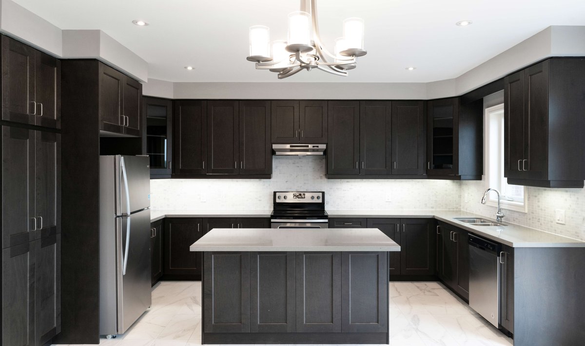 Greenpark_Group's tweet photo. Greenpark is excited to announce a wonderful collection of 32’ and 40’ Singles in East Gwillimbury. Our Sharon Village Model Home + Presentation Centre is Now Open!
Location: Leslie St. + Mount Albert Road., East Gwillimbury
#Newhomes #Realestate #SingleDetached #Townhomes https://t.co/nRLC2CmBSq