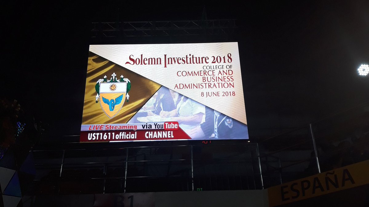 USTCBASC's tweet image. The Solemn Investiture 2018 is happening now at the Quadricentennial Pavilion Arena. 

#RoadToQpav2018 #Grad18