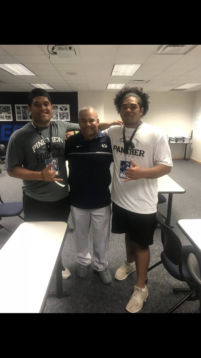 KingSolomone55's tweet photo. Grateful for the opportunity to have a unofficial visit to BYU this past weekend! Thank you to all the coach’s but especially @CoachSitake @coachtuiaki #BuiltNotBorn #GoCougs🌀 https://t.co/UvF4yYDZyJ