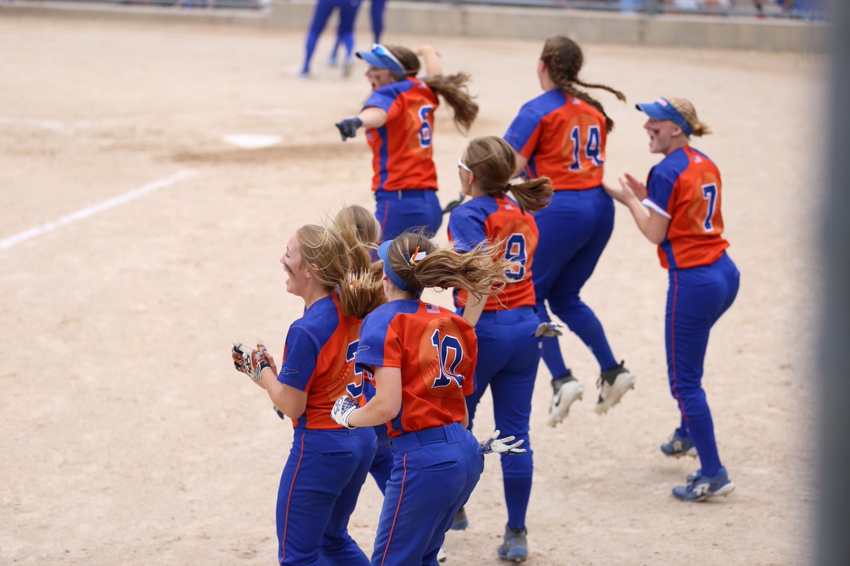 BrianMozey's tweet photo. Here’s a few photos from the walk-off win for Randolph. @RHS_RocketsAD https://t.co/DUjEj6q0af