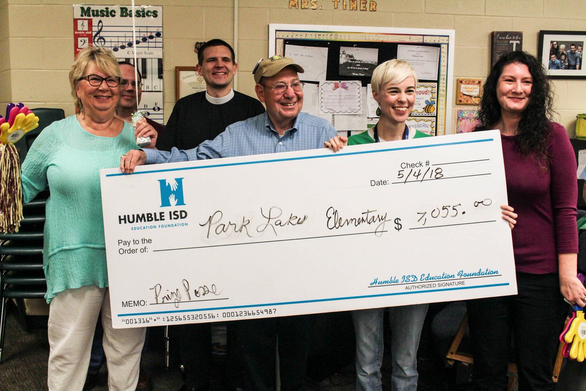 PLE_Tiner_Music's tweet photo. More pictures of me receiving my "Kindergarten (Musically) Rocks" grant from the @HumbleISD_FDN. @HumbleISD_PLE @MHodges_PLE @HumbleISD https://t.co/tQUWnAgxXM
