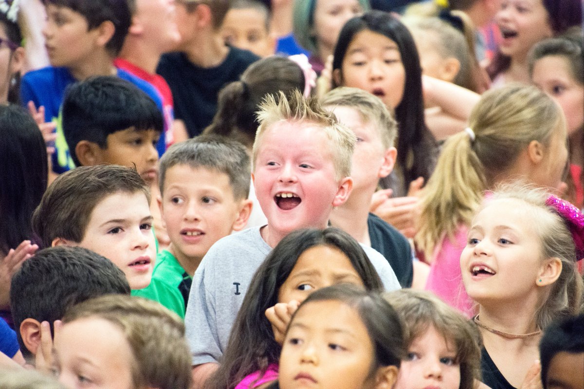 Donald_ES's tweet photo. PHOTOS | Donald Elementary celebrates becoming nationally recognized  #STEM campus by @NISE_STEM: https://t.co/VIqr4Hkm9Z. 🐬 #LISDculture https://t.co/yx0ZbtBAgF