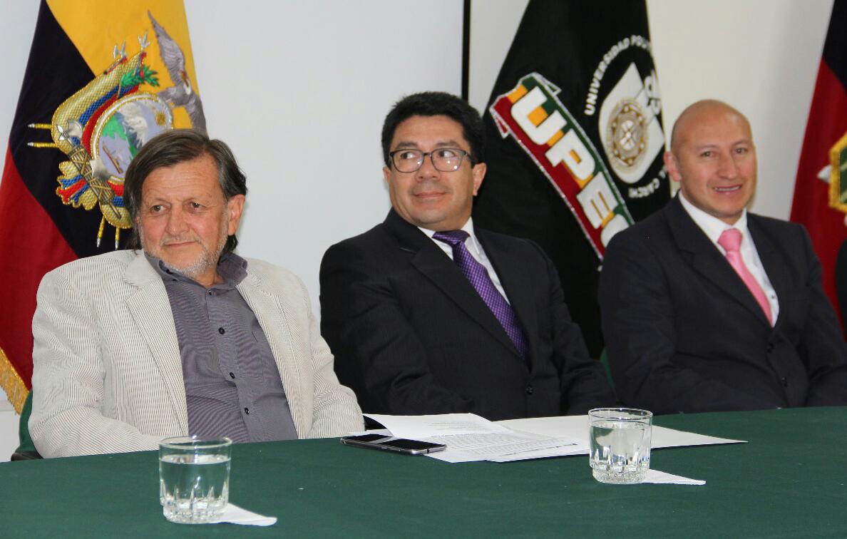 El <a href="/Educacion_Ec/">Ministerio de Educación, Deporte y Cultura</a> realizó el “Encuentro para el Acuerdo Nacional por la Calidad e  Inclusión Educativa” en Tulcán, con la participación  del  viceministro Álvaro Sáenz, <a href="/JavierLucero15/">Javier Lucero</a>, Jefe Político,  representantes de la Red de  Maestros y de nacionalidades y pueblos Kichwas.
