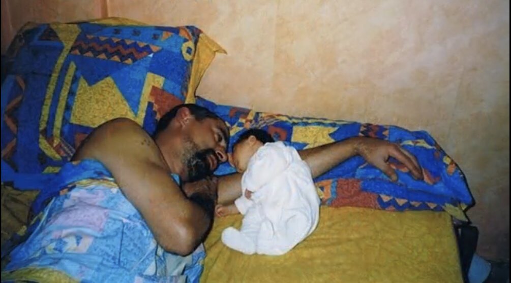 allysoncm19's tweet photo. papa est parti, j’ai même pas eu le temps de le rendre fier https://t.co/eouCUvttO9