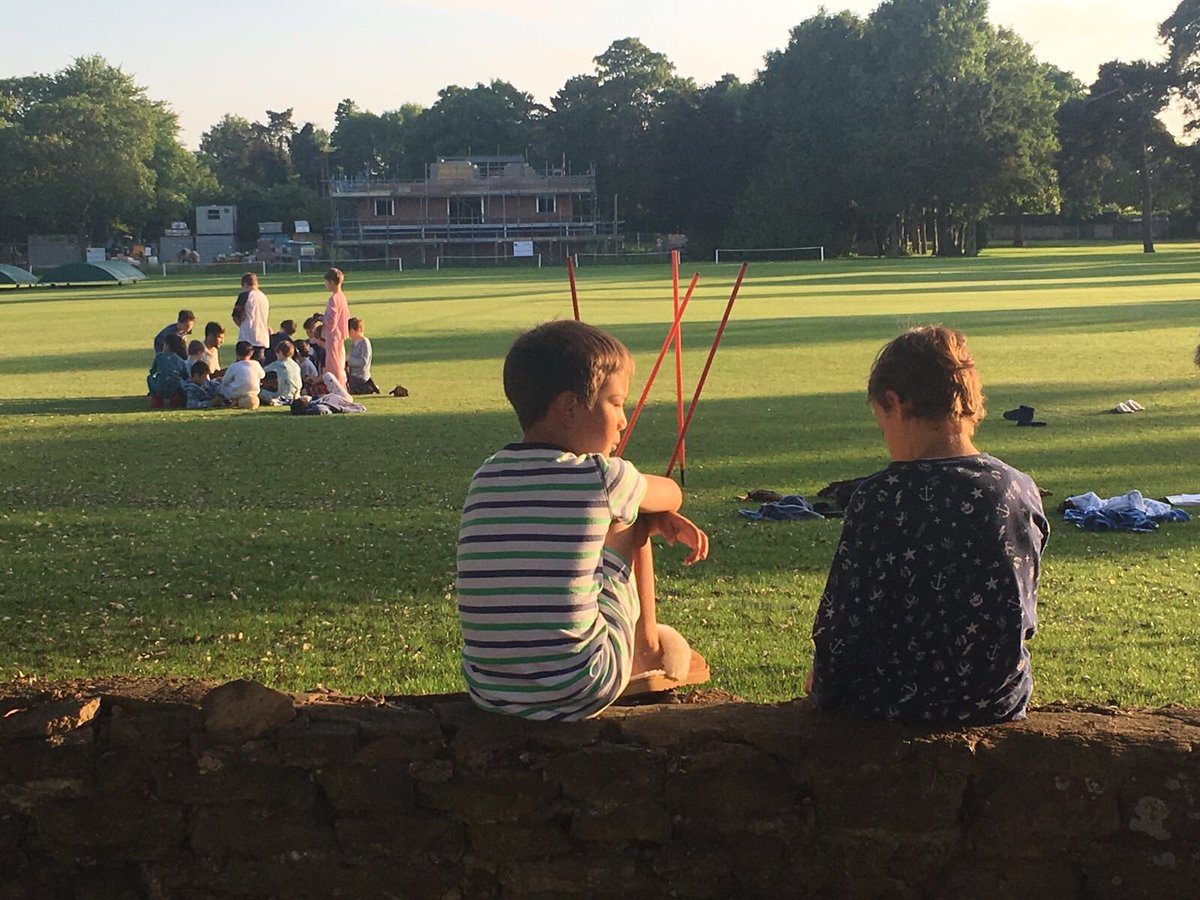 Cothilltweet's tweet image. A tough day of exams, followed by some fun and a chat with friends in the glorious evening sun! #theresnoplacelikecothill #postexamfun #summer #gamesnight #countryschool #prepschool #boysschool #boardingfamily @BSAboarding @iapsuk @UKboarding