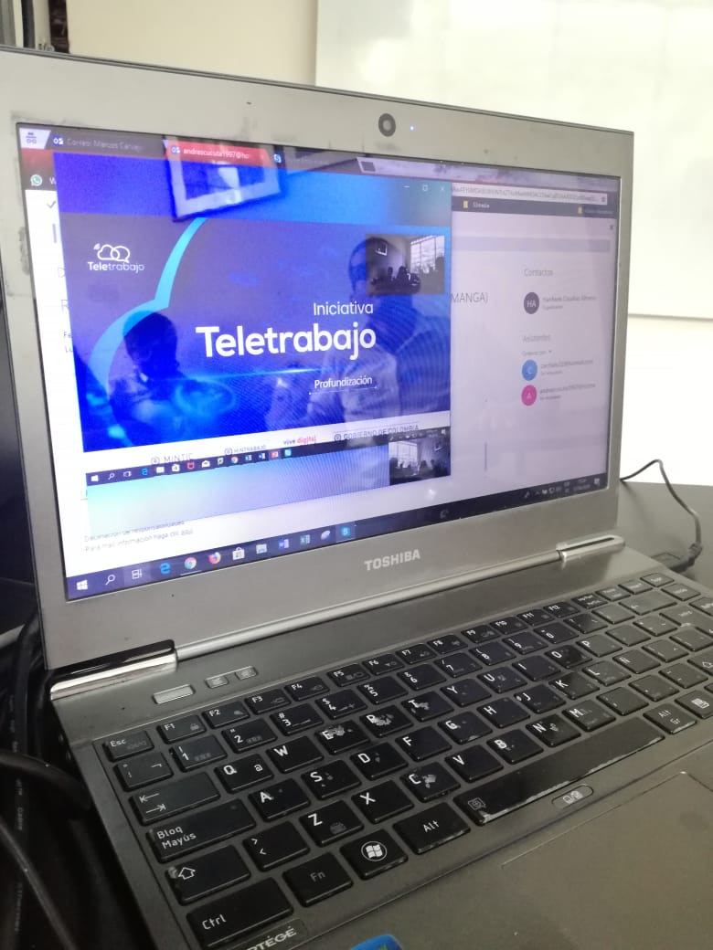 S3Media_0's tweet photo. Implementando el teletrabajo con el apoyo del @Ministerio_TIC #somoss3media #somosteletrabajo #somostalentoti #somosdidactica #somosforjatursantander @Talento_TI https://t.co/B2b8fiMWuO