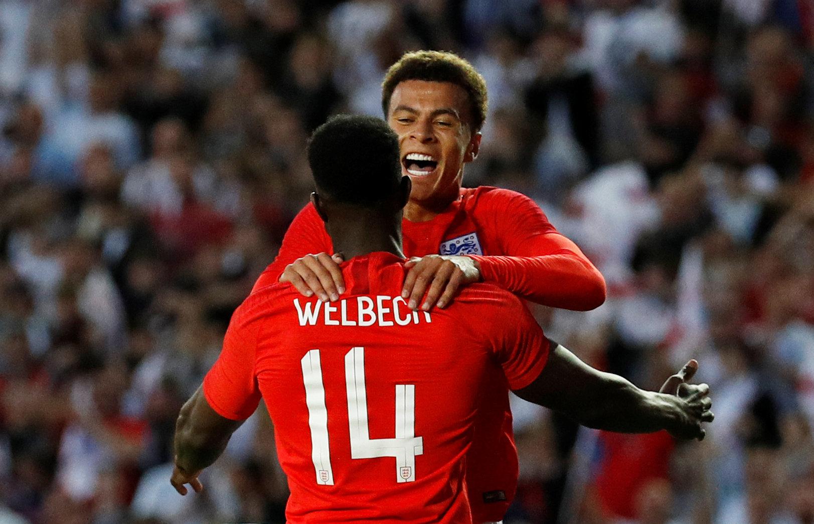 Premier League on Twitter: "Marcus Rashford & Danny Welbeck get the