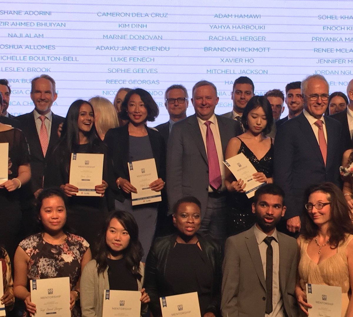 AlboMP's tweet photo. Dynamic and inspiring young people from Western Sydney participants in the @dailytelegraph #ProjectSydney mentoring program with @TurnbullMalcolm  and @wrongdorey at the Gala dinner in Bankstown last night https://t.co/0HFzFH6zIQ