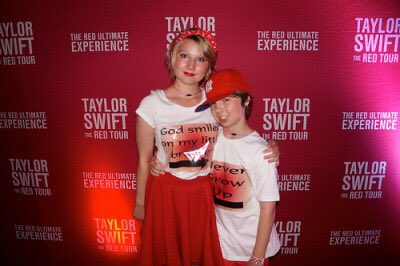LittleMissMac13's tweet photo. We made our own Caticorn!! 🌈

After endless hours of sewing with my mum and having some beautiful photos taken by my auntie, we have finally finished our tour outfits.

Me and my brother will be there Manchester Night 1 in block A7! 

@taylornation13 @taylorswift13 @ATT 

#swift https://t.co/aqsnDcYMj3