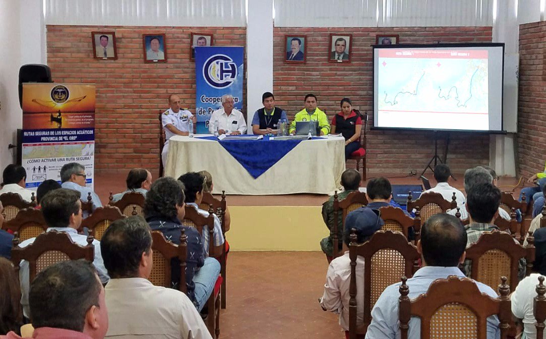 En Puerto Hualtaco, El Oro, se desarrolla la mesa de Seguridad Integral Acuícola liderada por <a href="/DCarofher/">Daniel</a>, participan acuicultores y representantes de <a href="/Armada_Ecuador/">Armada del Ecuador</a>, <a href="/PoliciaEcuador/">Policía Ecuador</a>, <a href="/ECU911_/">ECU 911</a> para establecer acciones que garanticen la seguridad en el archipiélago de Jambelí