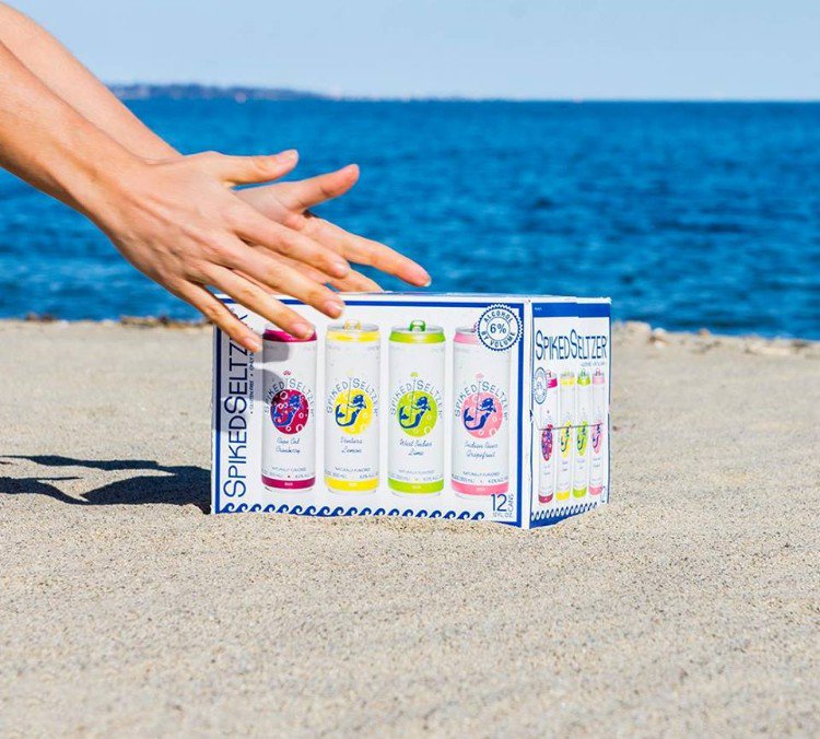 WestSideBeer's tweet photo. Your summer drink is here in 4 refreshing, #lowcarb, and #glutenfree flavors. #SpikedSeltzer is made using purified water and a few select ingredients. A blend of cold-pressed fruit essences and naturally fermented sugar create the 6% alcohol and a clean, crisp flavor. ☀️🌴☀️ https://t.co/BxAcl7FgD0