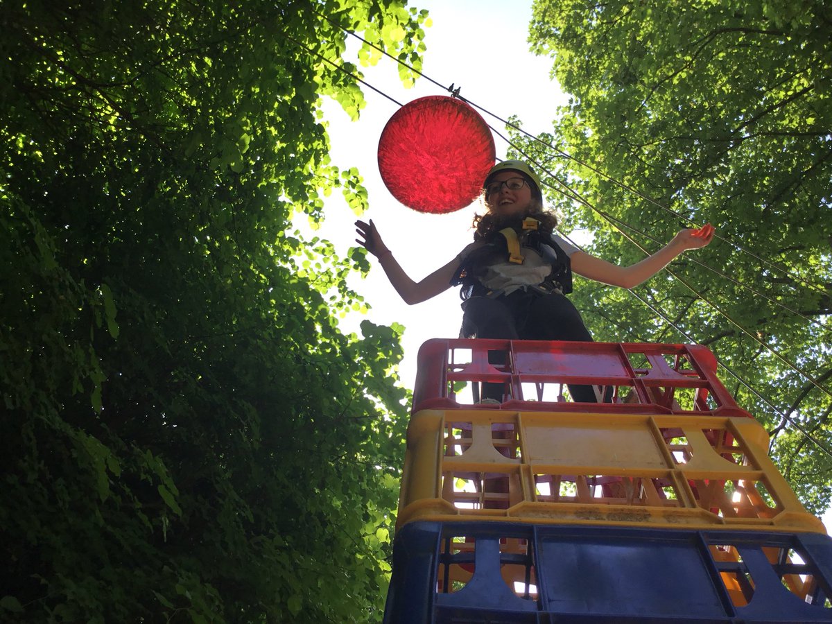 CLPSyr5's tweet photo. What a fabulous day with a fabulous group of children - they have really done @CoatesLaneSch proud today. It’s been a day of climbing and of people pushing themselves beyond their usual limits... https://t.co/xKRkwqD54l