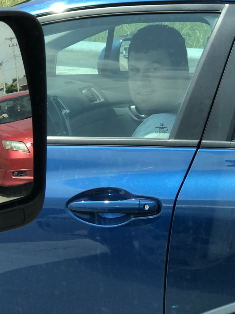 coachadamtoohey's tweet photo. Pulled up to a stop light and saw one of the friendliest faces in a Tipp!!! #SethMon #TippBrotherhood https://t.co/wzpAaAqTp6