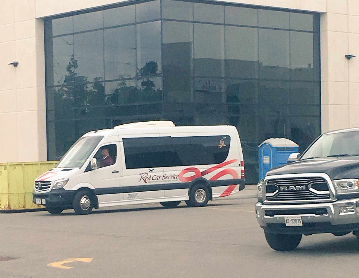 GuelphChamber's tweet image. Love seeing members supporting members at this open house. @WellingtonBrew serving beer for the staff and @RedCarService shuttling employees to the building #guelph #GCCMembers