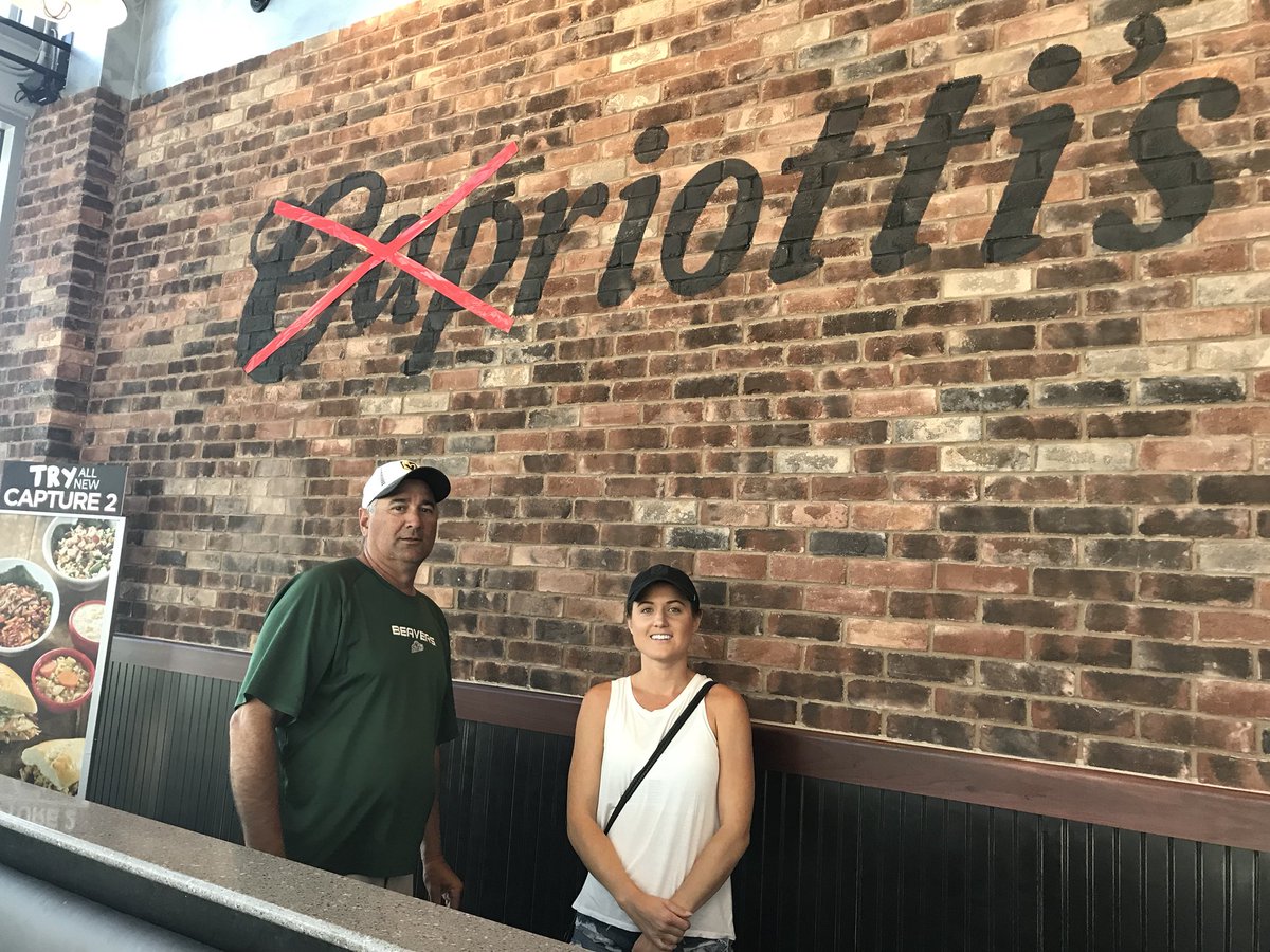 PollyASheppard's tweet photo. We’re in Vegas to watch game 5 of the Stanley Cup. Went in this place to order a couple of sandwiches. Note what they did to their name...No Caps !! 😂 Go Knights! https://t.co/CCOUwKy8Wy