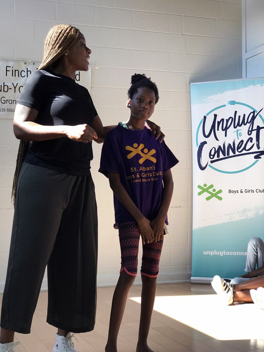 bgcstalbansclub's tweet image. Throwback back to our  #UnplugToConnect event with the remarkable @JullyBlack at our @stalbansbgc Jane &amp;amp; Finch location. A great afternoon of inspiration with real people connecting. @BGCCAN #TBT