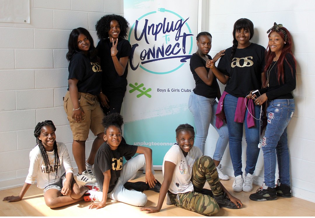 bgcstalbansclub's tweet image. Throwback back to our  #UnplugToConnect event with the remarkable @JullyBlack at our @stalbansbgc Jane &amp;amp; Finch location. A great afternoon of inspiration with real people connecting. @BGCCAN #TBT