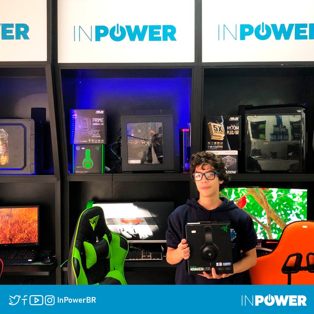 inpowerbr's tweet photo. Mais um gamer #InPoderado com o headset @RazerBrazil Kraken 7.1 Chroma. Eai, quer #SentirOPoder você também, passa aqui em nossa loja! #InPower #Inpowermente #Razer #Kraken https://t.co/FDoRhCMnlY