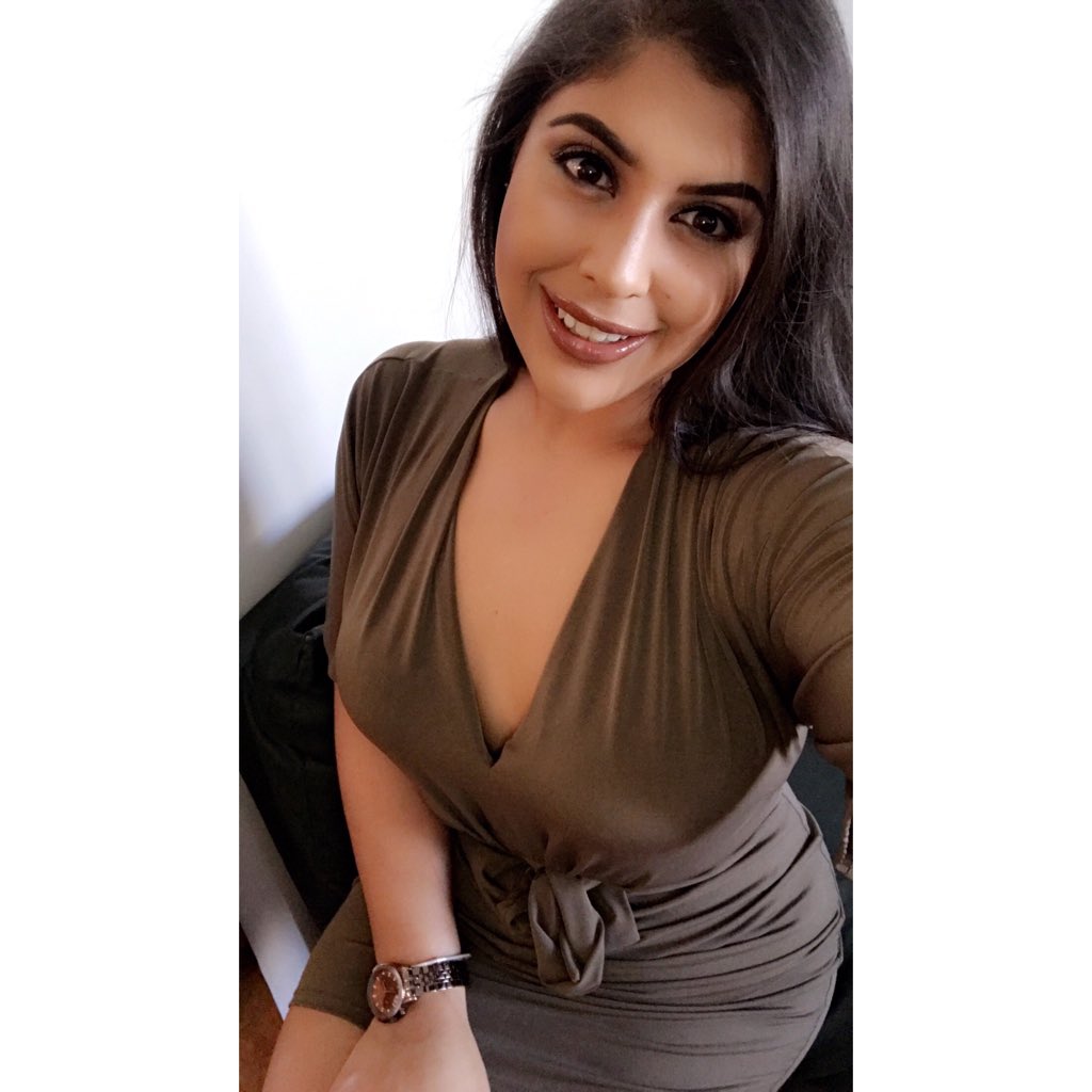 rubyg_23's tweet photo. #NewProfilePic https://t.co/Fb0KUxOXSg