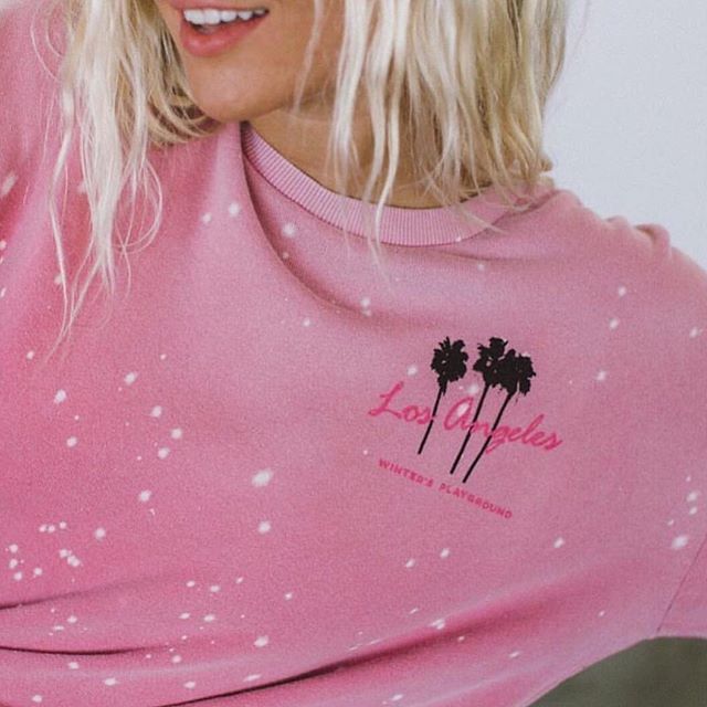 largodrive's tweet photo. LA vibin 🌴 #lnaclothing⠀
•⠀
#largodrive #travel #wardrobe #clothing #ootd #outfit #styleoftheday #fashionbloggers #fashionblog #fblogger #fbloggers #style #styling #onlineshopping #haul #outfitoftheday #styleblogger #fashionblogger #whatiwore #fashio… https://t.co/Uo2Y1P0T00 https://t.co/HlHKGvpdmD