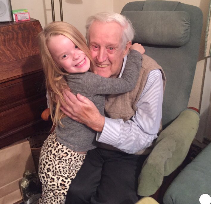 Stylertootills's tweet photo. @ALDELI_EDGE. Wanted to inform you of the passing of my Grandad. I know he loved our visits to the diner, when we visited 😢 and you were always so welcoming. He’s left a big hole in our family xx https://t.co/GmozfOGKzU