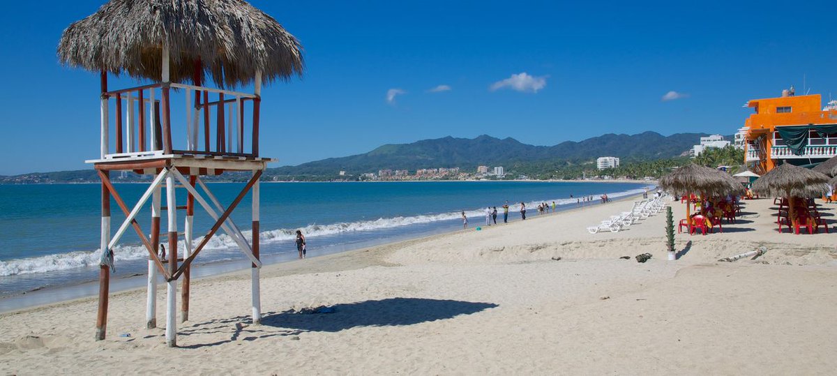 La playa de Bucerias es una de las mas  tranquilas para tus vacaciones!
CORAL SUITES
