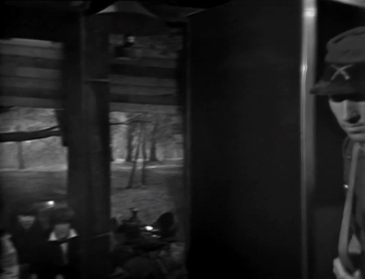 WhoHats's tweet photo. Hatbox. #SIDRAT #WhoHats #TheWarGames #DoctorWhoOnTwitch #DoctorWho https://t.co/QdefKYhgFA