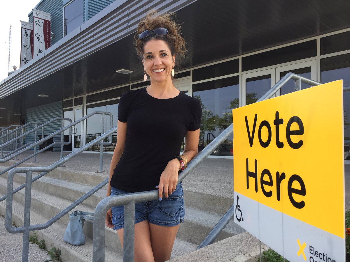 ‘It was easy and quick,’ says Kerri Wallace after voting at #Kingsville Arena.

Why is voting important to her?

‘You can’t complain about anything if you don’t cast your ballot. It’s important for everyone to use their voice and advocate for their beliefs.’

#OntarioVotes2018