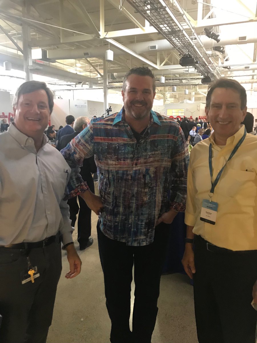 JohnReale's tweet image. Dream team! #TMCxDemoDay