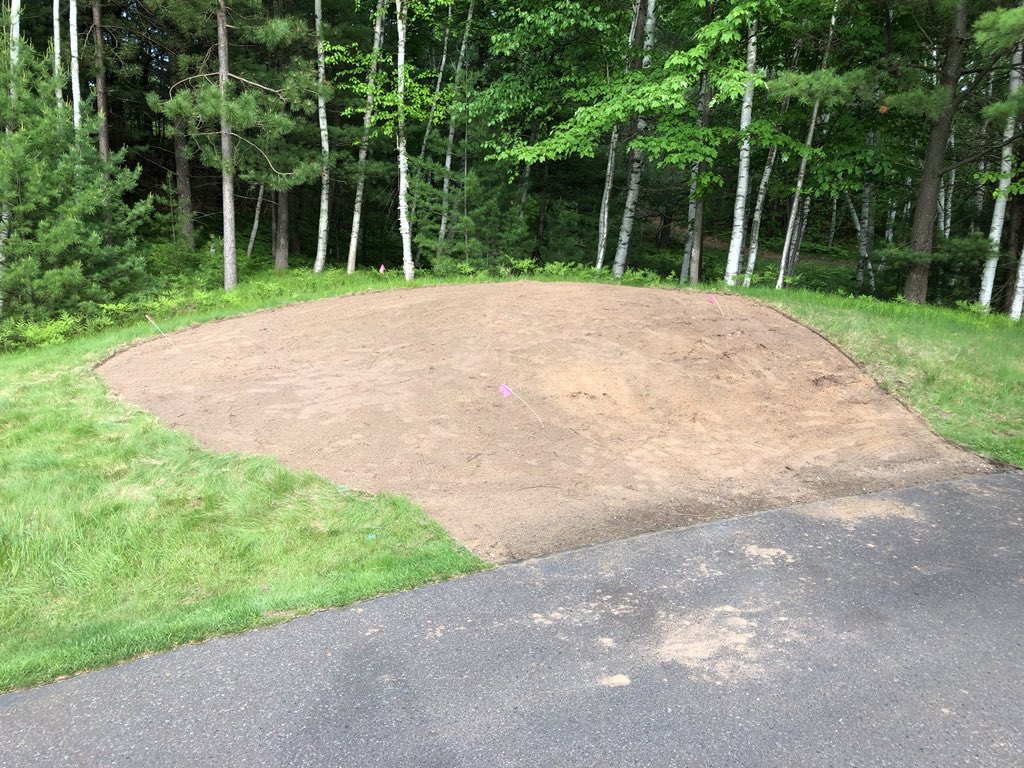 Minocquasuper's tweet photo. Start of the new tee on 18 https://t.co/XStZhRXUZs