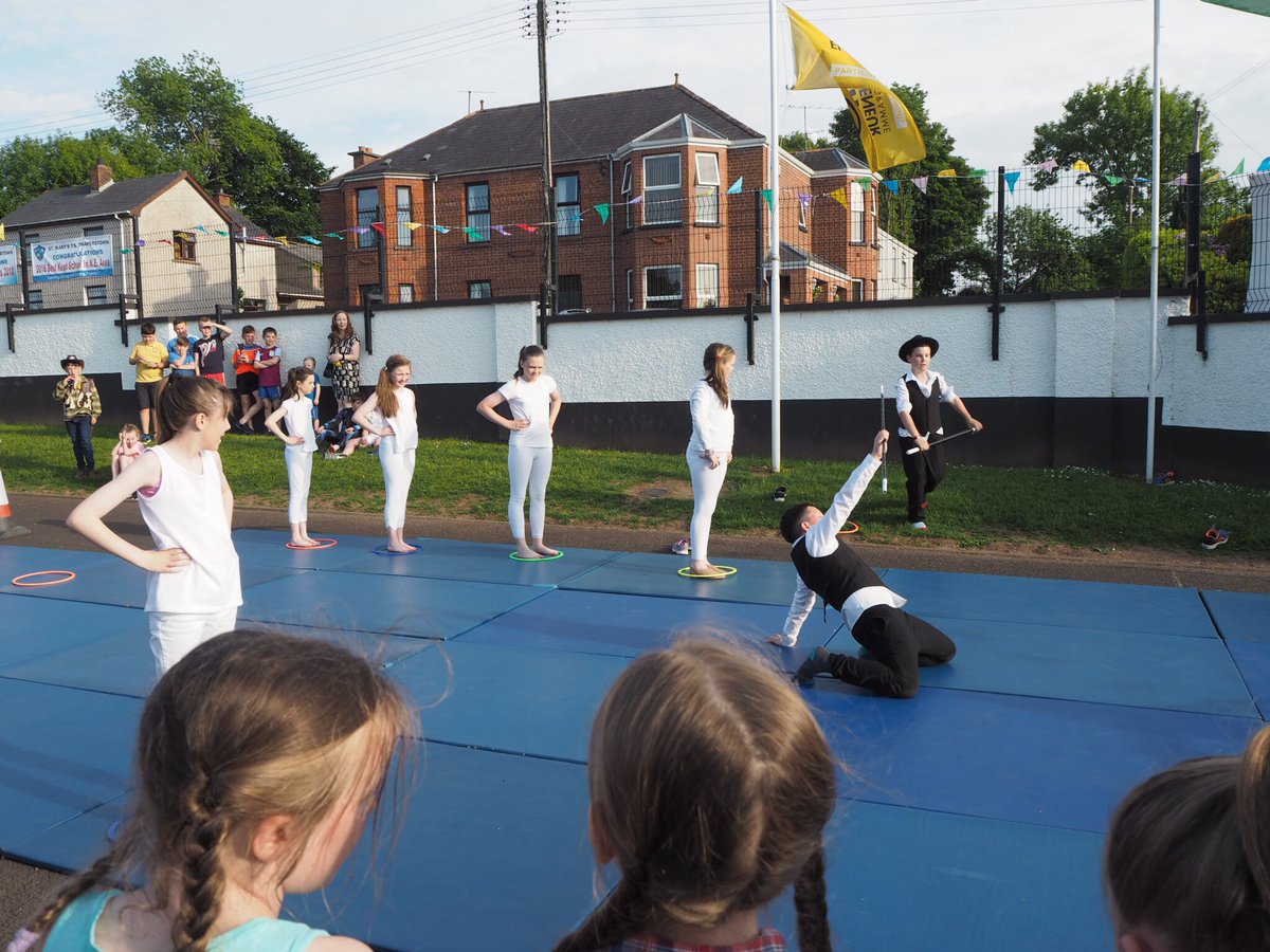 StMarysBscreen's tweet photo. Sports, face painting, nails and dancing. St. Mary’s is the place to be! #LearningCaringSharing https://t.co/wYJNK8aYwn