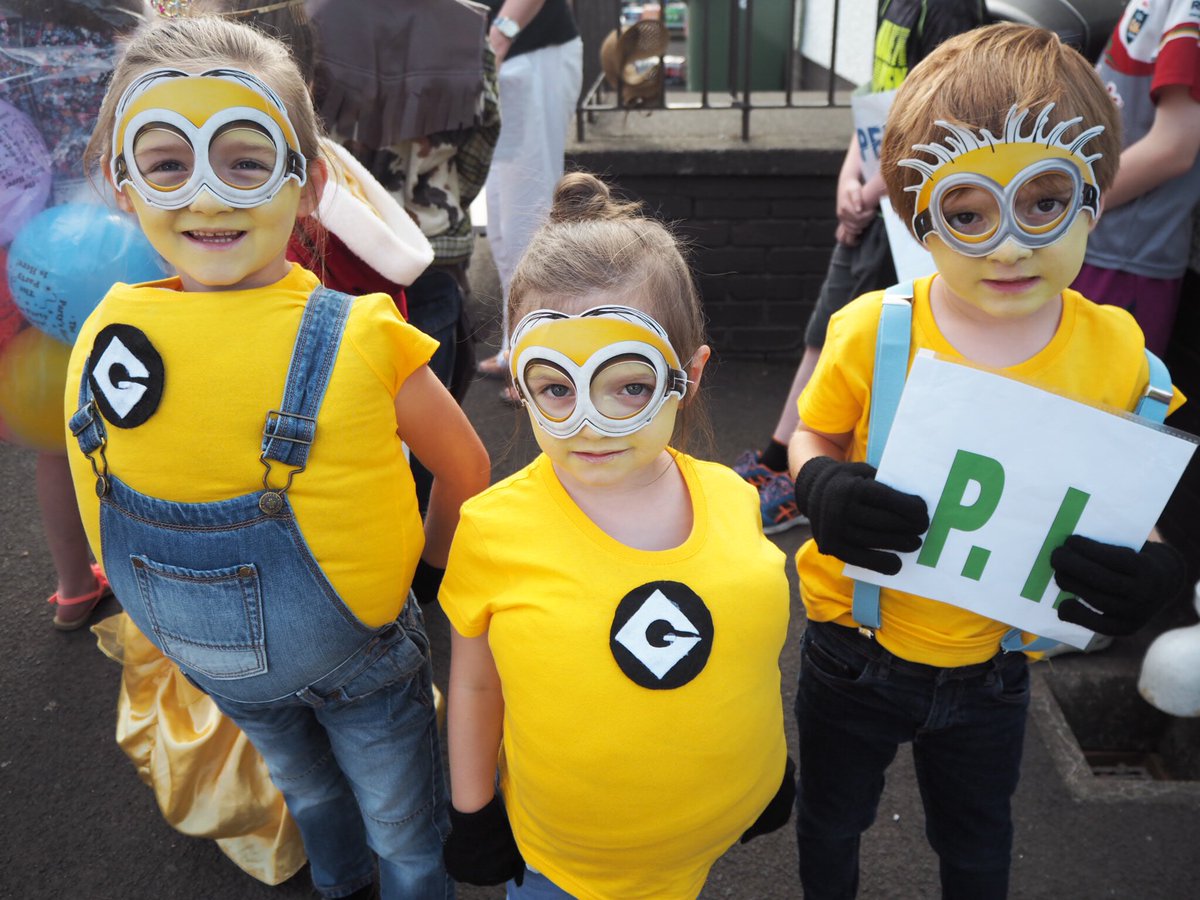 StMarysBscreen's tweet photo. What an evening of fun at our Annual Summer Festival! Fantastic effort at the fancy dress and a great display of talent. Thank you to all our visitors and volunteers. We couldn’t do it without you! #LearningCaringSharing https://t.co/y1YTvtzLkJ