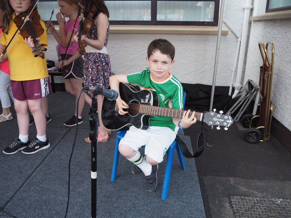 StMarysBscreen's tweet photo. What an evening of fun at our Annual Summer Festival! Fantastic effort at the fancy dress and a great display of talent. Thank you to all our visitors and volunteers. We couldn’t do it without you! #LearningCaringSharing https://t.co/y1YTvtzLkJ