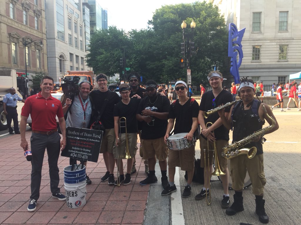 mattackland_dc's tweet photo. Great band entertaining #Cap fans #brothersofbrass @nelsonjwttg5 @lightsbrassaction https://t.co/8Ggh2oQUbQ