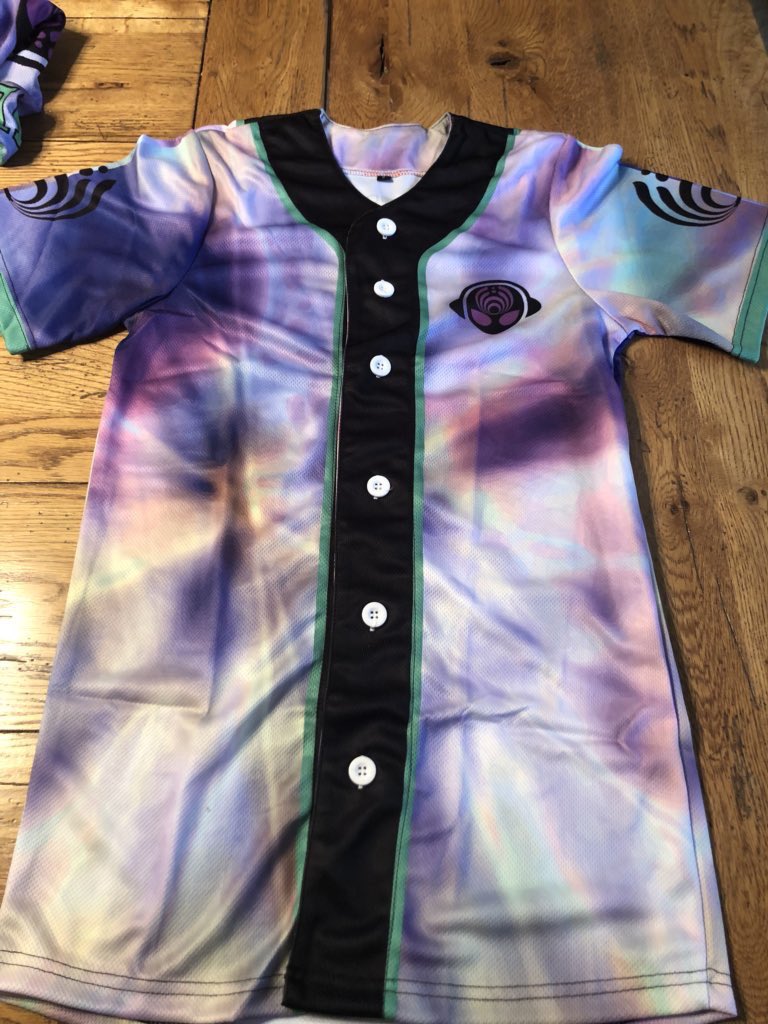 UsaEDMFamily's tweet image. RT + Like To Win A FREE Bassnectar Jersey! 👽

Must Follow:
@jack_gallegos
@UsaEDMFamily

Ends: 6/17