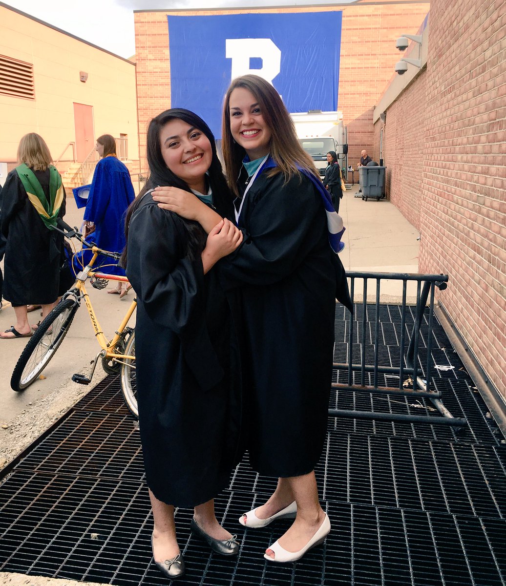 SrtaScislowicz's tweet photo. Sending off the graduating class of 2018 with the best colleagues! Congratulations Falcons! 🎓 #ForeverAFalcon https://t.co/cWZxgCXEdi