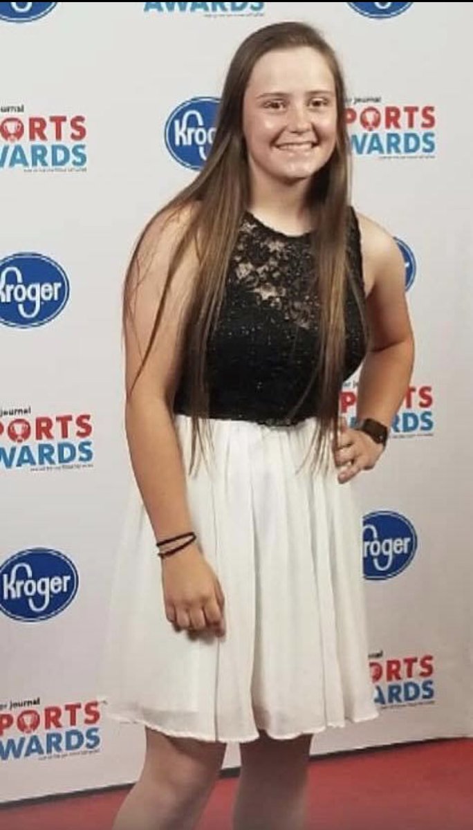 BanditsDemarini's tweet photo. @AllyAlexander9 showing out tonight at the Louisville All Metro Awards Ceremony!
Hardly recognize her without the eye black!
Congrats Buck! We missed you today and canโt wait to have you back tomorrow!
#buckness
#fearthewoo
#compete https://t.co/0WmpazBshq