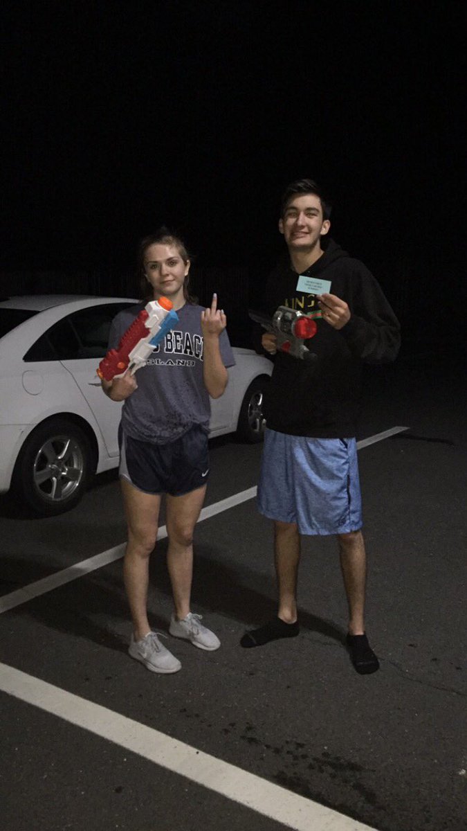 HSassassins18's tweet photo. Jared Burchette shot Nicole Visco 💪🏼 https://t.co/G35CP8zBls