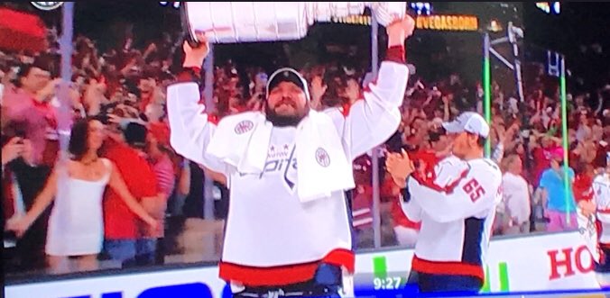 heatdaddy69420's tweet photo. Burakovsky going All In on those titties https://t.co/sMBul9Rb8F