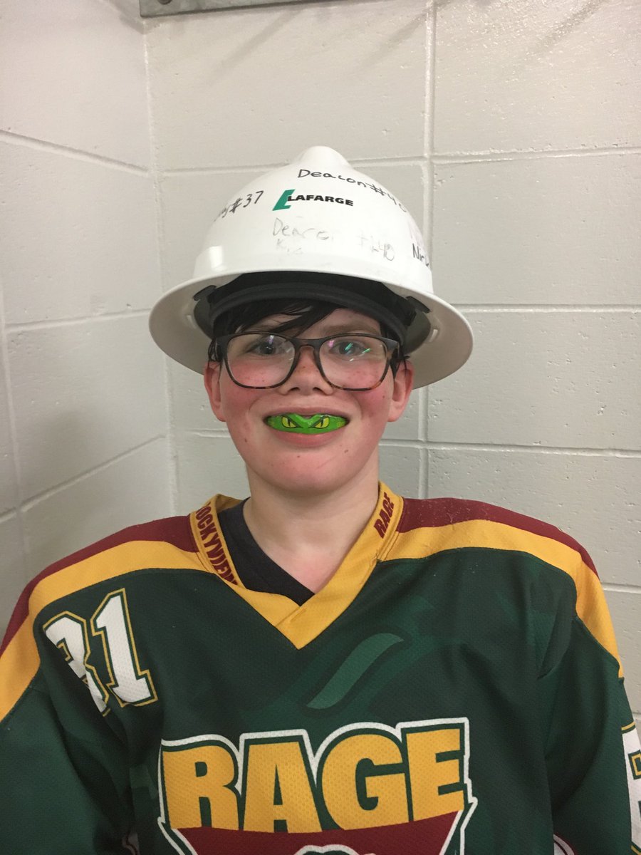 RagePeeweeC1's tweet photo. A beast in the house tonight, our Heart n Hustle #81 Quinton Toth #ragehouse https://t.co/8A6hxIIuf0
