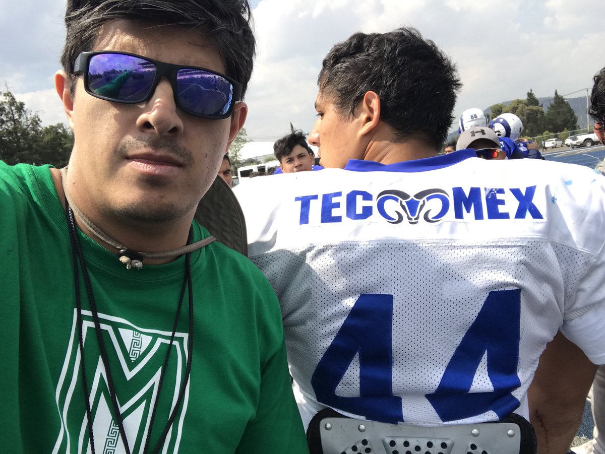 ElCoachSimon's tweet photo. Un día más en Toluca y listos para representar a México en el Mundial Universitario en Harbin China 🇨🇳 #Blueprit #TecMexRepresent #VivaMexico #CoachMexico #footballoverseas https://t.co/pygjoRnA4H
