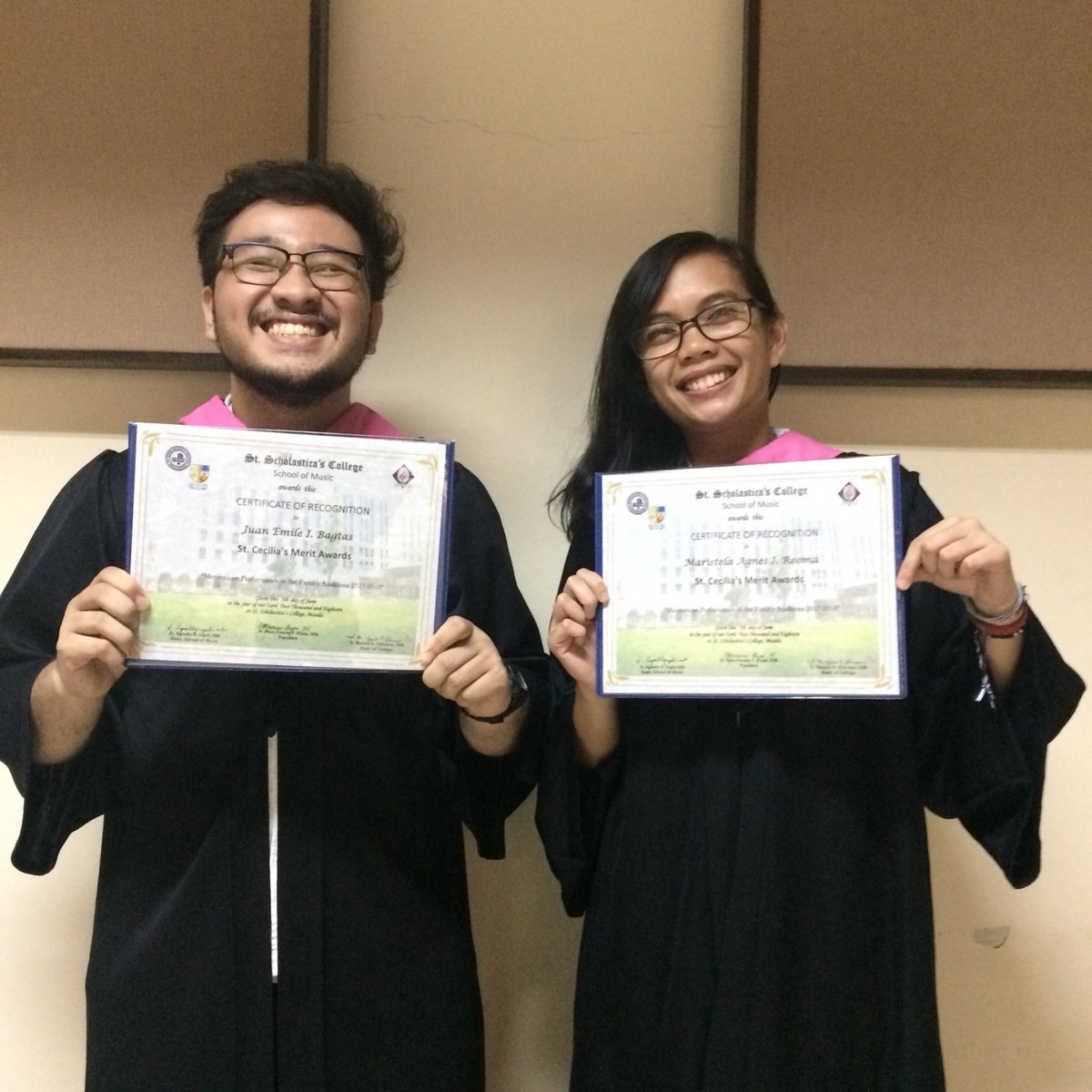 agnesreoma's tweet photo. Best Thesis/Highest Audition Grade Awardees (School of Music ‘18) #AgnesWillGraduate #EmileWillGraduate https://t.co/52YaN0wusT