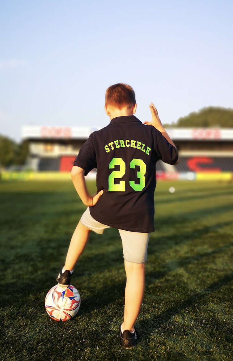 StercheleCup's tweet photo. N'oubliez pas de commander votre polo ! 

Cliquez sur le lien :

https://t.co/Hb7C2Tn61H

Merci pour votre soutien !

#fs23 #sterchelecup #sterchele #crowdfunding #sterchele10years #ynwa #football https://t.co/ptwhqrAcCq