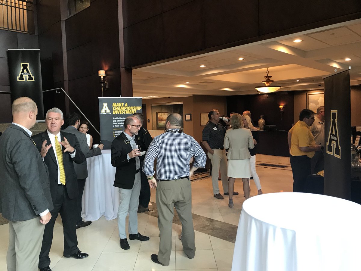 appstatesports's tweet photo. Closed out the day with the largest turnout of #SpringTour2018 in Raleigh @YOSEFCLUB @AppStCoachSatt https://t.co/ABzrwOf9CP