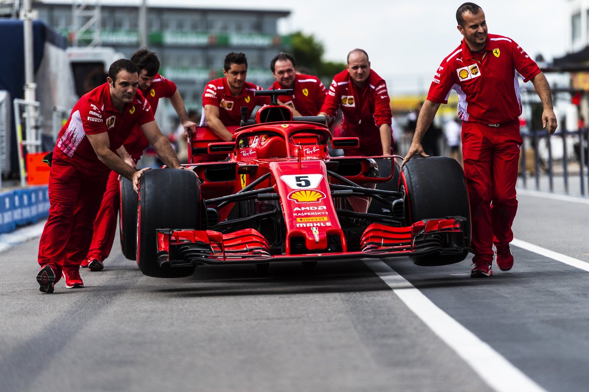 ScuderiaFerrari's tweet photo. Getting ready for tomorrow #CanadianGP #ForzaFerrari https://t.co/4MGDcQxt5U