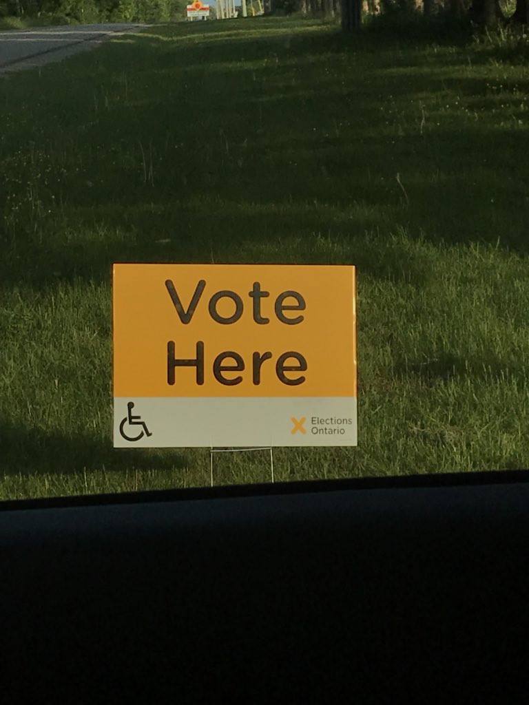 mmclearon's tweet image. #onelxn I voted 🗳 but I must say I wish we had stronger leaders and platforms to chose from. Ontario, Canada we can do better.  I believe my vote matters and want to feel confident that my government will be able to do right by us all. #myvotealwaysmatters #OntarioVotes2018