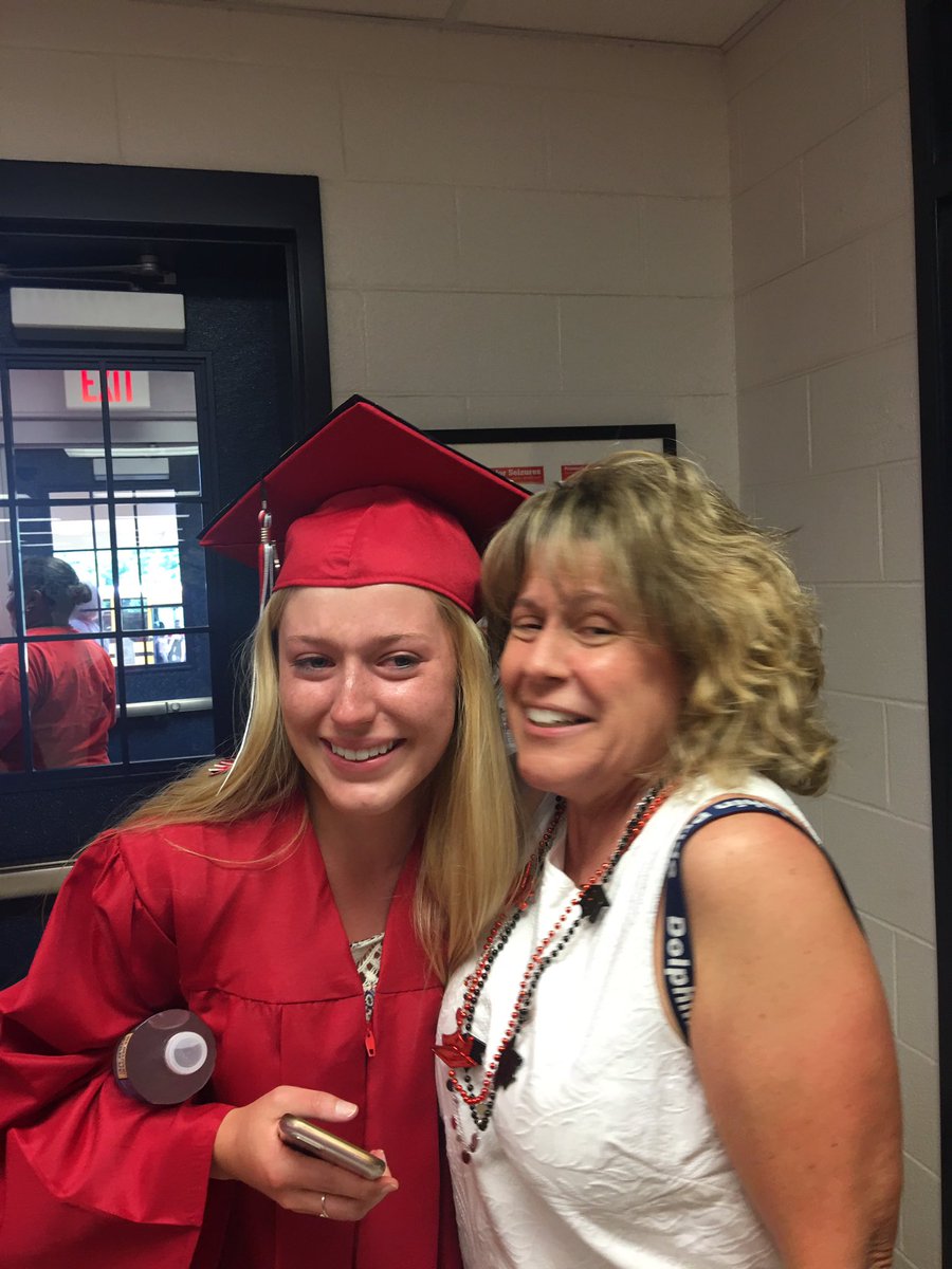 Tammy Houk tweet media