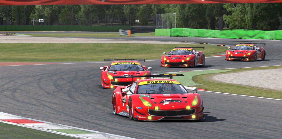 JaviMB21's tweet photo. Buen entrenamiento chicos!! a seguir mejorando😍😍 #MareaRoja @Champs_iRacing https://t.co/OAEVVQX2yx